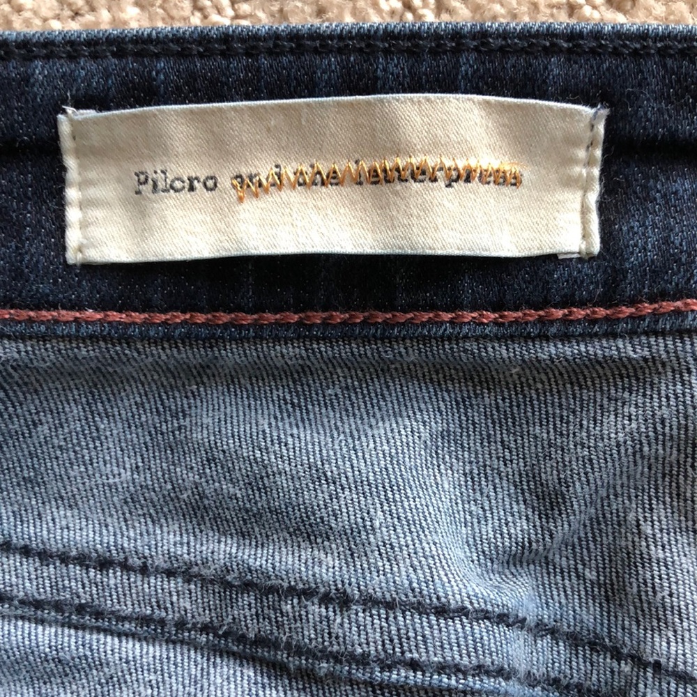 Pilcro Dark Wash Jeans size 28 - Picture 2 of 6